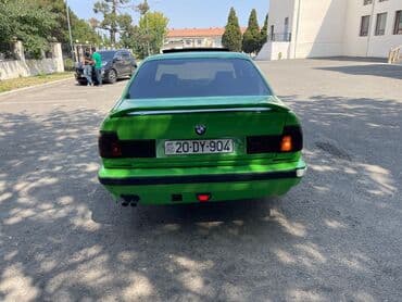 bmw 528i: BMW 5 series: 2 l | 1990 il Sedan — 10