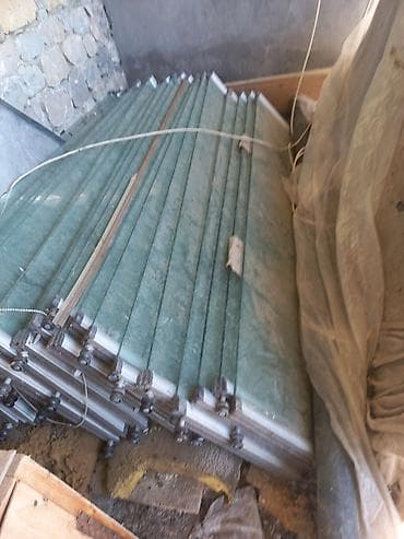 darvazalar ve qiymetleri: Sürüşən şüşə bölmə panelləri (alüminium rels və diyircək mexanizmi — 2