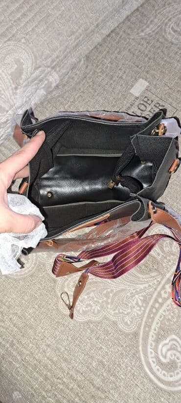 Breloklar: Qadın çantası – şık və funksional - Rəng: qara gövdə, qəhvəyi dəri — 4