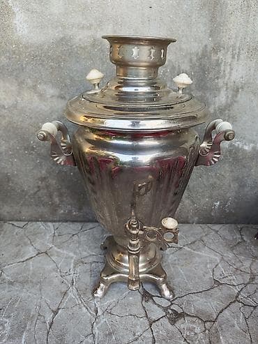Metall samovar – klassik rus üslubunda Tok samavarı - Material lalafo.az -da Metall samovar – klassik rus üslubunda Tok samavarı - Material