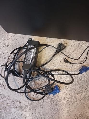Masaüstü kompüterlər və komponentlər: Kompyuter dəsti Tərkib: - Sistem bloku (ATX korpus): arxa paneldə 4x — 6