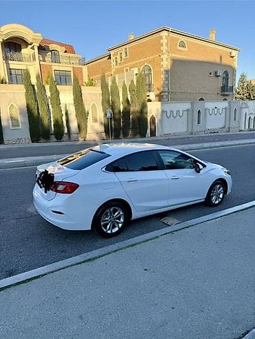 chevrolet cruze 2018: Chevrolet Cruze: 1.4 l | 2018 il 90000 km Sedan — 6