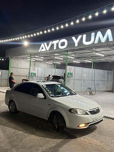 sud ceni: Daewoo Gentra: 1.6 l | 2014 il — 9