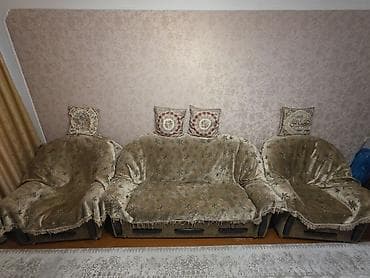 kunc divan 2 ci el: Klassik divan, Divan, Bazasız, Açılmayan — 2