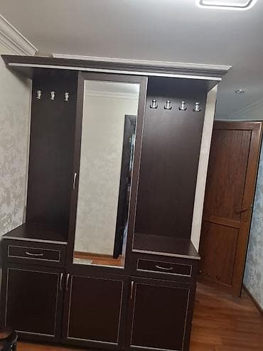 skaf dolab: İşlənmiş, 4 qapılı, Güzgülü, Qəhvəyi, Açılan, Düz dolab — 1