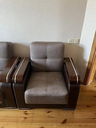 2 divan: İşlənmiş, Divan, 2 kreslo, Bazalı, Açılan — 3