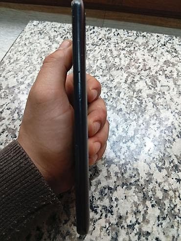 iphone 17 satış: IPhone 7, Qara, Barmaq izi — 5