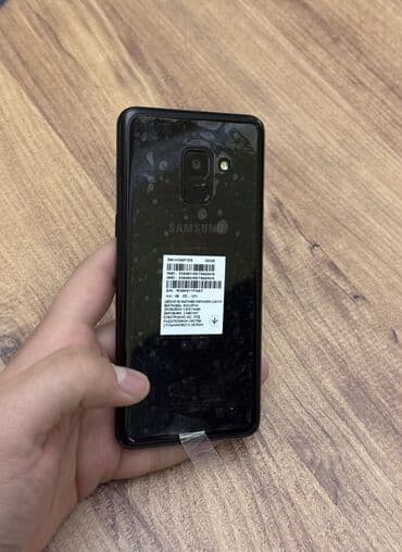 Honor: Samsung Galaxy A8 2018, 32 GB, rəng - Qara, Barmaq izi, Simsiz şarj, İki sim kartlı — 2