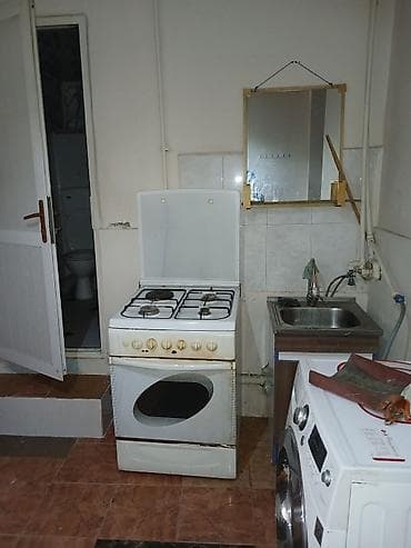 suraxanıda kirayə: 1 otaqlı mənzil/otaq kirayəlik - Geniş, işıqlı otaq; hündür tavan, iri — 10