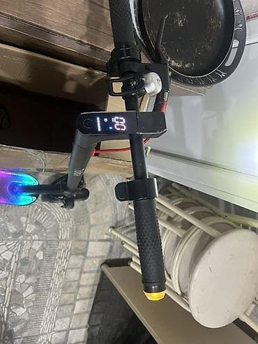 Elektrik nəqliyyatı: Yeni Elektrik samokat 9", 501 - 750 Vt, 26 - 35 km/s, Ünvandan götürmə — 2