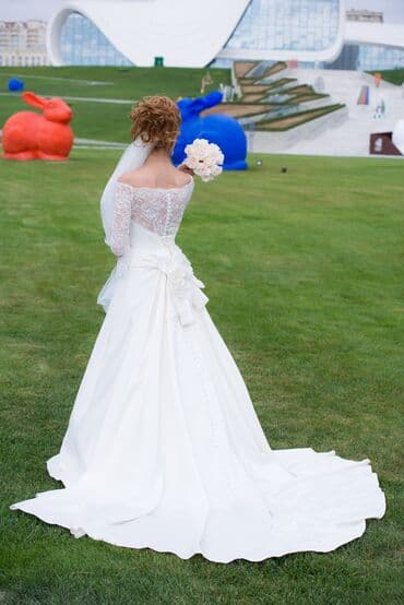 Gəlinik satilir RUSSIYADAN, Ukraina ihtisalidi. Bir dəfə geynilib