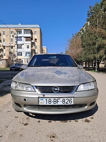 w210 yan guzguler: Opel Vectra: 2 l | 1996 il 27000 km Sedan — 2