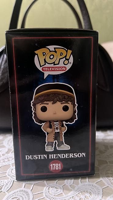 gips heykel: Funko Pop! Television – Stranger Things “Dustin Henderson” vinil — 3