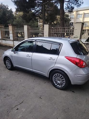 daewoo nexia satilir: Nissan Tiida: 1.8 l | 2009 il Hetçbek — 3
