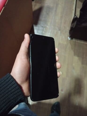 masin ucun kalonka satilir: Honor X7c, 128 GB, rəng - Qara, Qırıq — 3