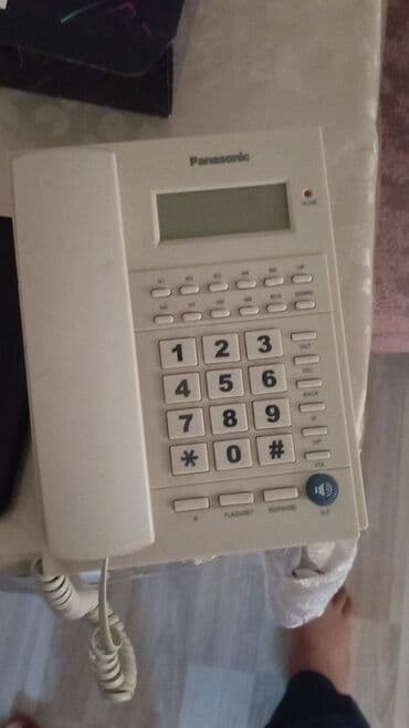 Stasionar telefon Panasonic, Simli