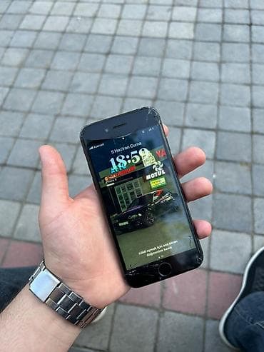 modulator fm bluetooth: IPhone 8, 64 GB, Jet Black, Barmaq izi, Simsiz şarj — 3
