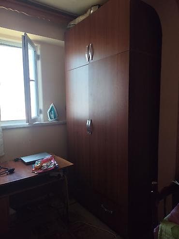 3 двери, С выдвижными ящиками, Коричневый, Дерево, Распашной, Прямой шкаф — 3