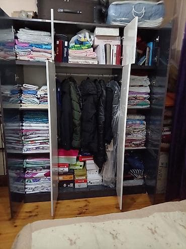 işlənmiş skaf: İşlənmiş, 3 qapılı, Güzgülü, Açılan, Düz dolab — 2