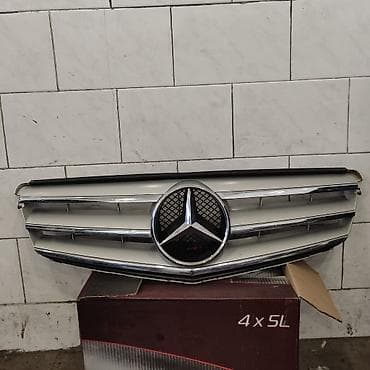 loreva reed diffuser: Mercedes-Benz ön radiator barmaqlığı (emblemli) Ablisofka W204 çeşka — 1