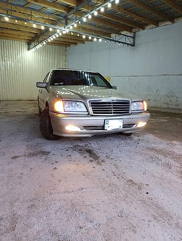 ford mustang 1967 satilir: Mercedes-Benz C-Class: 2.3 l | 1998 il Sedan — 5