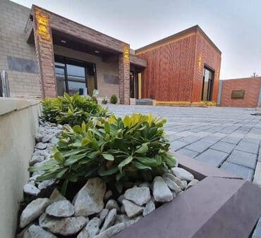 baki hovuzlu evler: 135 kv. m, 4 otaqlı, Kombi, Qaz, İşıq — 2