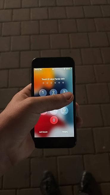 irşad electronics iphone: IPhone 7, 128 GB, Qara — 2