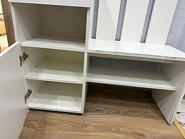 metbext dolabi: Ağ rəngli iki qapılı paltar dolabı - Minimalist dizayn, ağ korpus və — 1