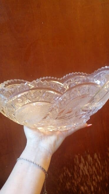 Kənaqədli şüşə/kristal meyvə və şirniyyat qabı - Material: qalın