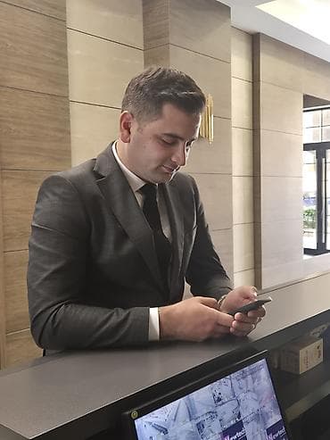 taksi is: Şəxsi sürücü işi axdarıram Cv ata bilerem Sürücülük vəsiqəsi Bc — 1