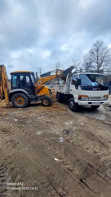 Özüboşaldan yük maşını ilə yükdaşıma xidməti - Tikinti