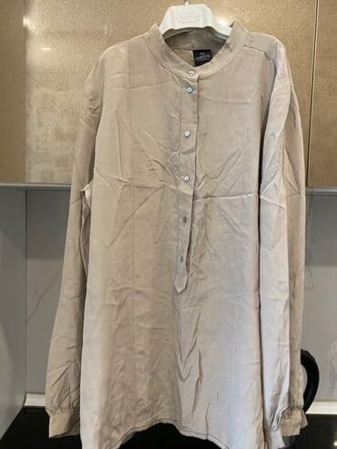 женские футболки и майки в полоску: Qadın geyimləri 3 azn her biri 1) Açıq boz rəngli qısaqol bluz: - — 10