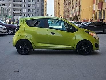 teker alemi: Chevrolet Spark: 1.2 l | 2012 il 186000 km Hetçbek — 6