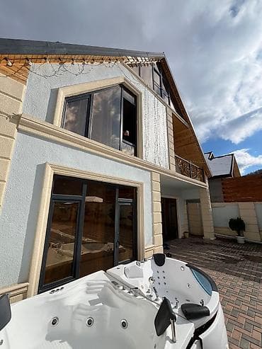 sabuncuda ev: Dağ mənzərəli geniş həyətli müstəqil villa - 2 mərtəbə + mansardlı — 2