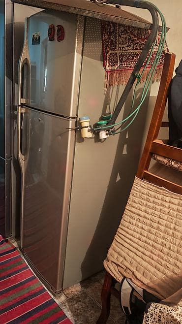 soyuducu satisi: 2 qapılı Toshiba Soyuducu Satılır, rəng - Boz — 3