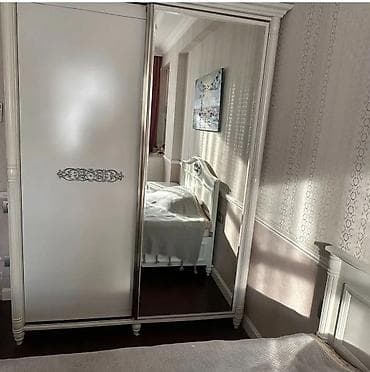 metbex divani satilir: Gənc qız mebeli material mff qiymət 580 azn — 3
