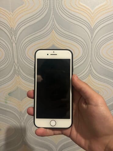 телефон fly iq459 evo chic 2: IPhone 8, 64 GB, Matte Gold, Barmaq izi — 1