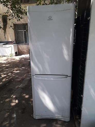 Satılır vitrİN tipli soyuducu və Indesit markalı iki kameralı — 2