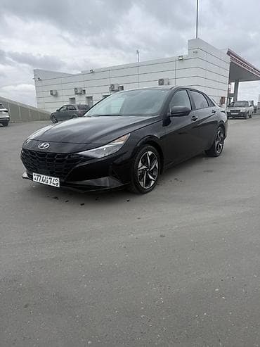 kon: Hyundai Elantra: 2 l | 2022 il Sedan — 3