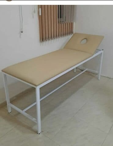 ванна из стекловолокна: Masaj üçün çarpayı. Tam keyfiyyətli sex malı deyil baş hissəsi qalxıb — 1