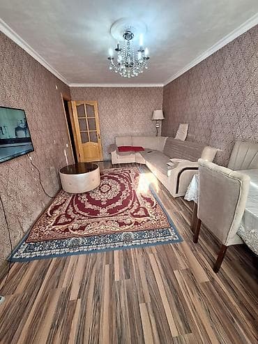 koroğluda kiraye ev: Neftcilər metrosu.5 in 4 cü mərtəbəsi 3 otaq .bir qiz tələb olunur 150 — 3