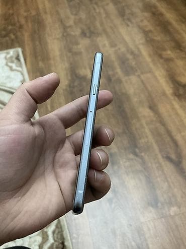 pioneer 16: Samsung Galaxy A3 2016, 16 GB, rəng - Qara, Düyməli, İki sim kartlı — 3