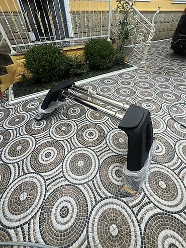 mini moto: Məhsul: Avtomobil üçün dam relsləri/baqaj sistemi Təsvir: - İki ədəd — 1