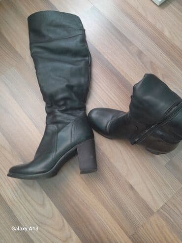 Toy paltarları və aksesuarları: Çəkmə, Ölçü: 36, rəng - Qara, İşlənmiş — 2