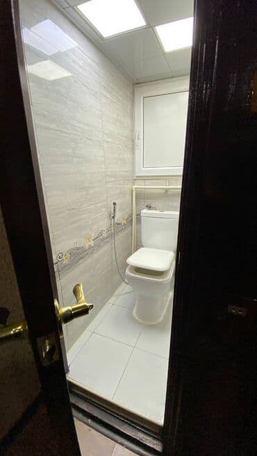 ist petrol tbilisi prospekti: Bakı, 3 otaqlı, Köhnə tikili, m. Neftçilər, 80 kv. m — 21