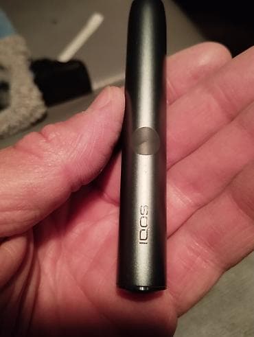 Məhsul: IQOS elektron tütünü qızdıran cihaz – tutqun tünd boz rəng