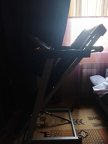 velosiped kameri: Kettler qaçış trenajoru - Elektrikli qaçış cəhazı, konsolda KETTLER — 2