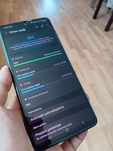 goy su: Samsung Galaxy A71 5G, 128 GB, rəng - Göy, Düyməli, Barmaq izi, Sensor — 3