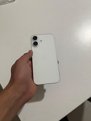 m1 macbook air: IPhone 16, Ağ — 1