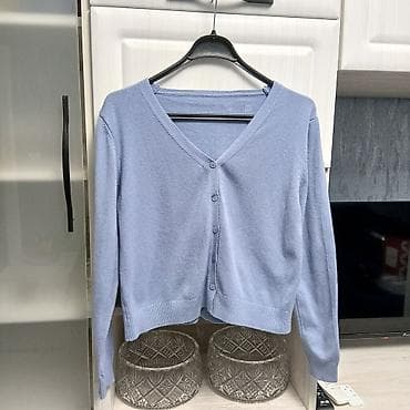 Личные вещи: Yüngül mavi rəngli qadın kardiqanı - Model: V-yaxa, düyməli kardiqan - — 1